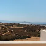 Naxos Tower Hotel *