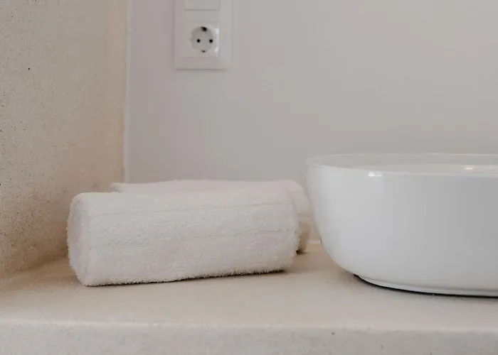 Naxos Tower Otel Galanado