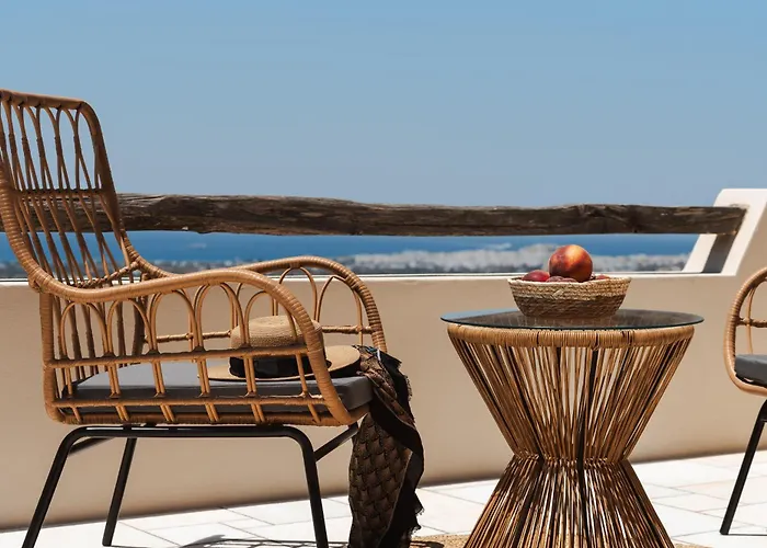 Otel Naxos Tower Galanado