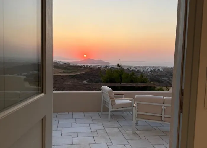 Naxos Tower Galanado