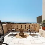 Naxos Tower Galanado