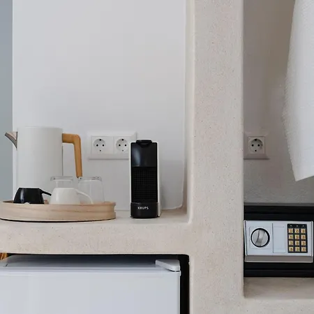 Naxos Tower Отель