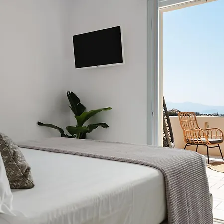 Naxos Tower Отель *