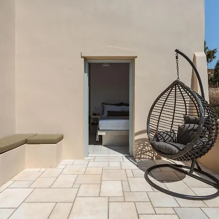 Naxos Tower Отель Galanado