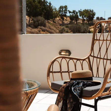 Naxos Tower Galanado