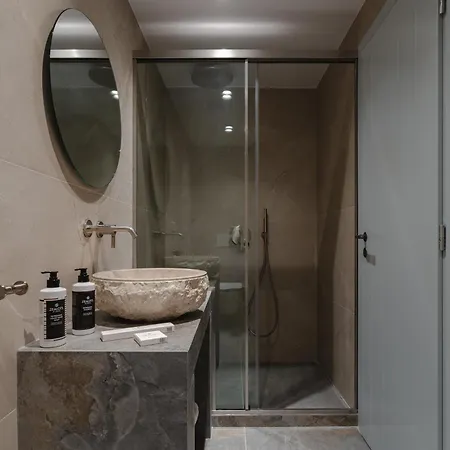 Naxos Tower Galanado