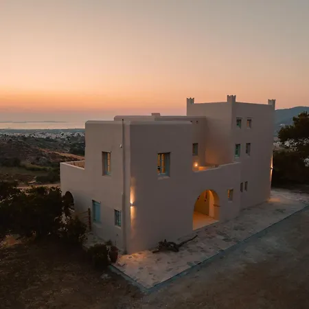 Naxos Tower Отель