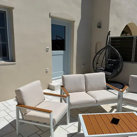 Отель Naxos Tower